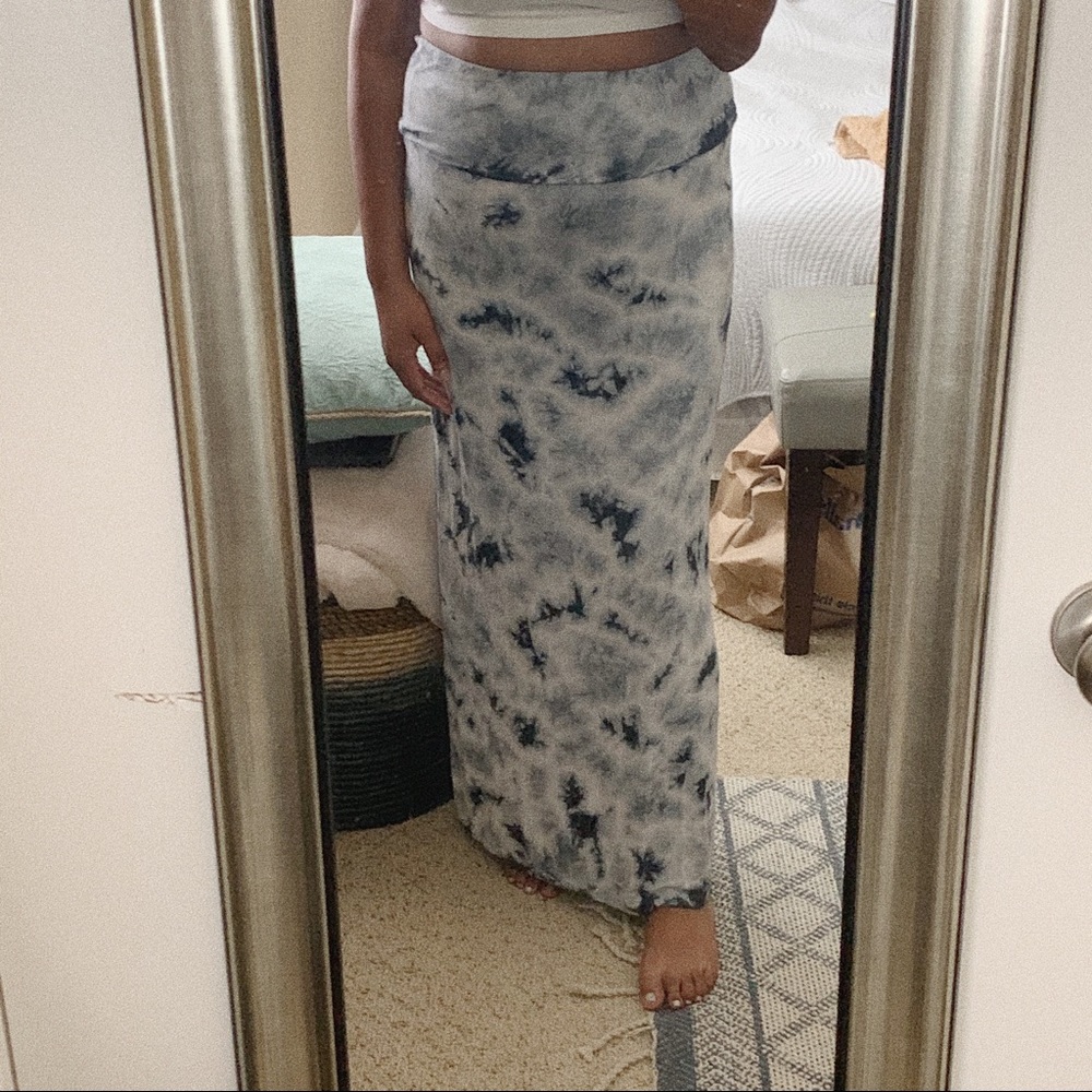 Olive & Oak Tie Dye Maxi Skirt Beach Boho
